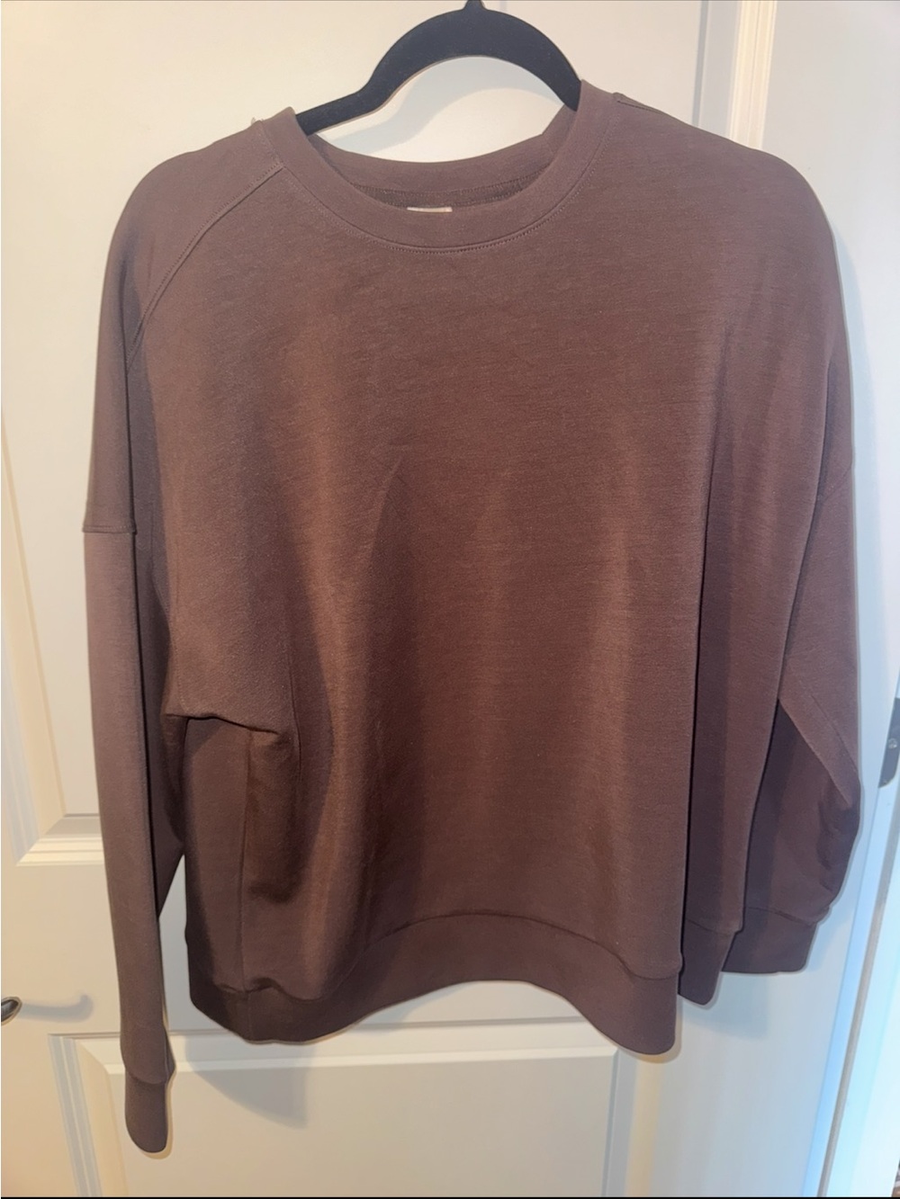 Everyday Relaxed Crewneck Sweater in Mauve Brown